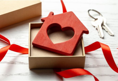 Need a move-in gift? Here are some ideas!