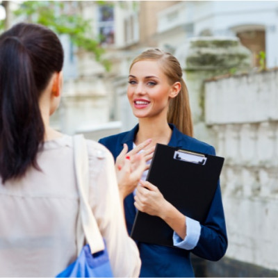 Online agents vs using an agent with an office on the high street